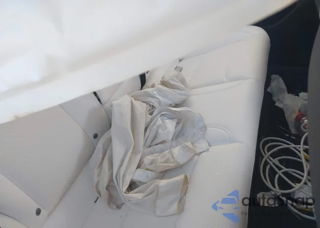 5YJ3E1EA9SF930053: 43860259