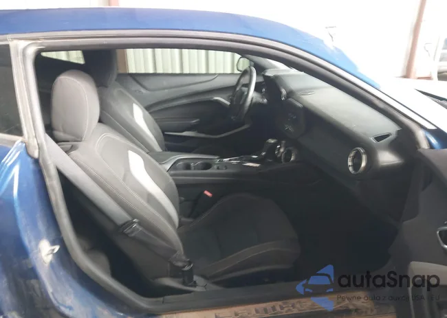 1G1FB1RX8L0106736: 43860368