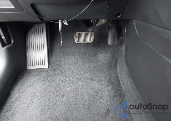 5NPD84LF9KH432173: 43860385