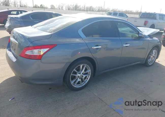 1N4AA5AP0AC823415: 43860476