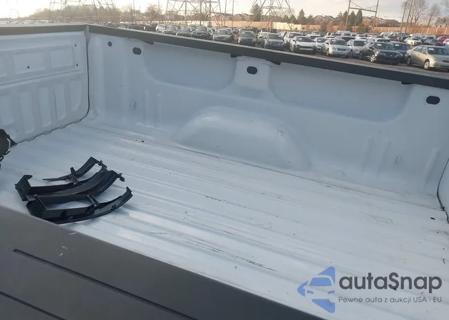 1GCNKPEH8FZ381513: 43859510