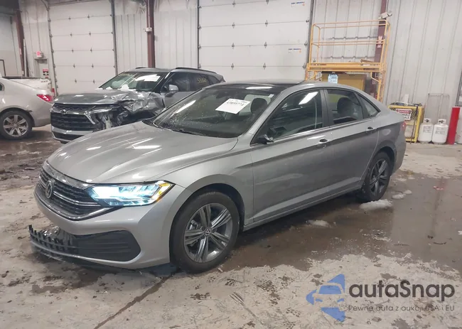 3VW7M7BU4RM048345: 43859774