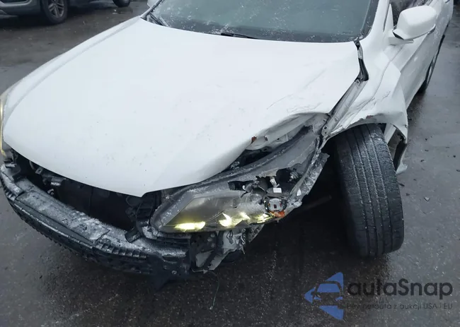 1HGCR3F85EA022564: 43860884