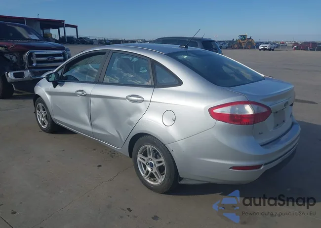 3FADP4BJ7KM101519: 43860887