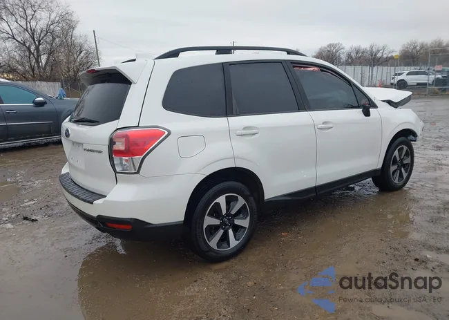 JF2SJAGC2JH558674: 43860895