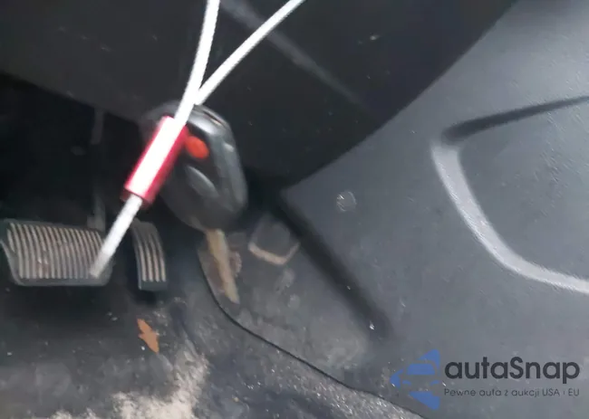 1FAHP3K29CL332154: 43860910