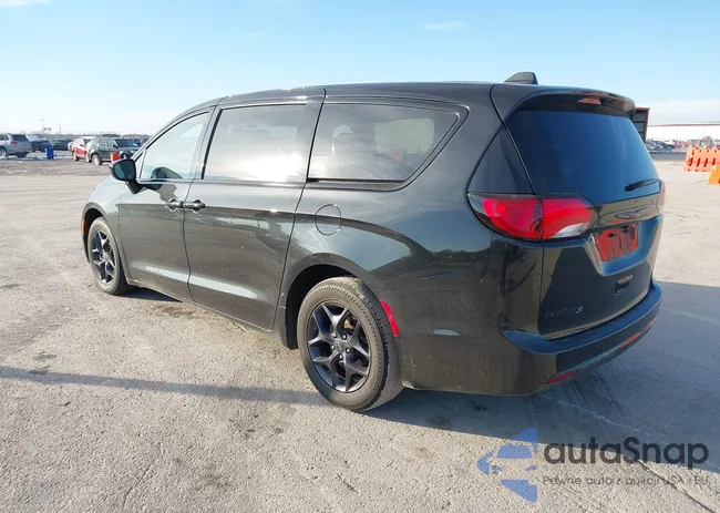 2C4RC1FG7LR271074: 43860939