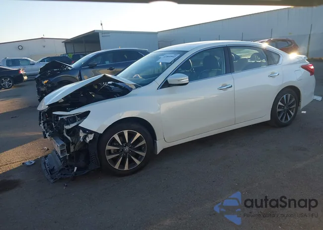 1N4AL3AP3GC226413: 43860942