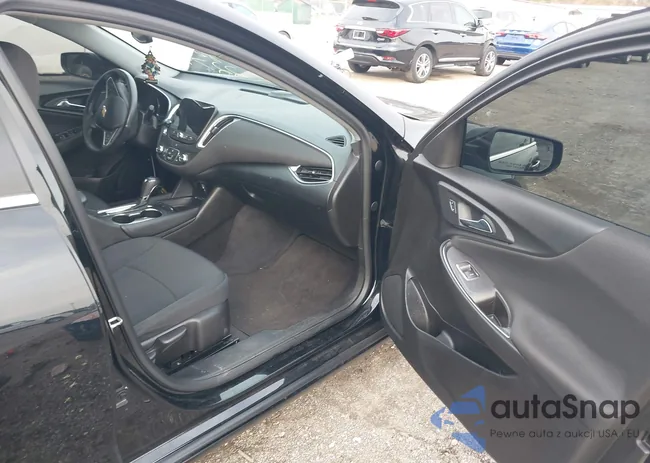 1G1ZE5ST8GF227403: 43861086