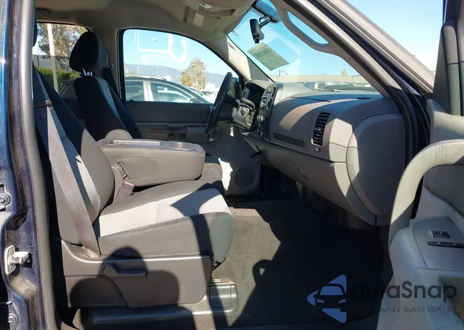 2GCEC13C571680985: 43861195