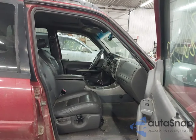 1FMZU77EX2UD41421: 43861267