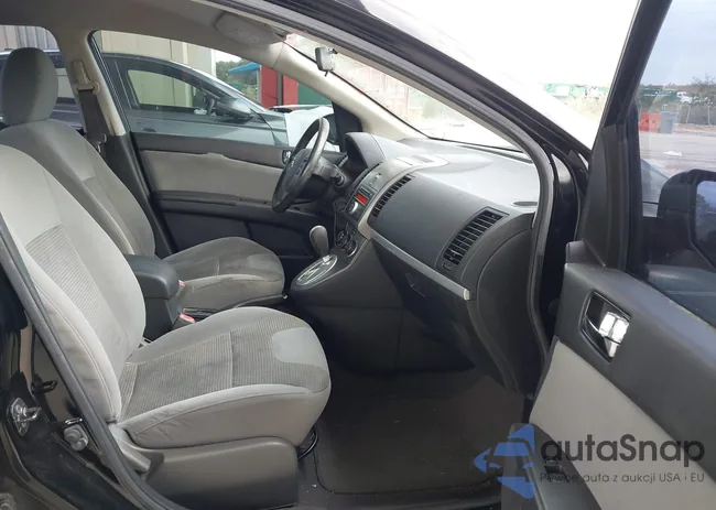 3N1AB6AP0BL691696: 43861301