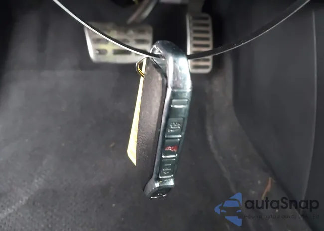 3KPF34AD2LE168647: 43861371