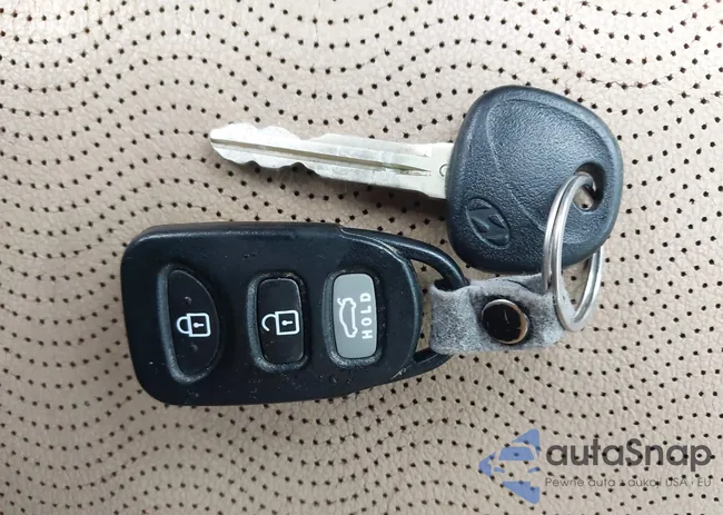 KMHDH4AE9CU456776: 43861390