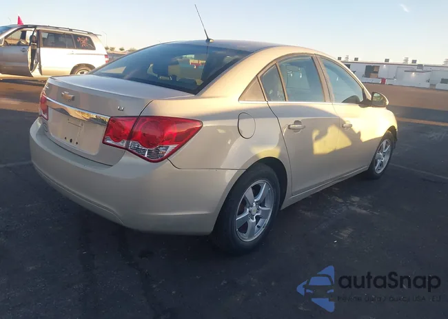 1G1PE5S95B7193953: 43861466