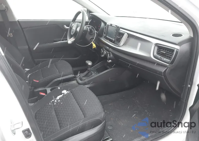 3KPA24AD1LE316168: 43860516