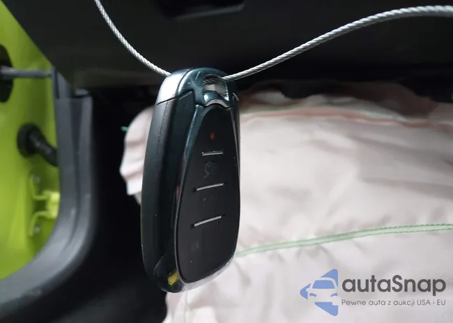 1G1FB1RS7K0143375: 43860657