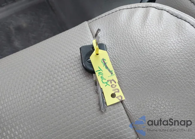 1FTNF1CV4AKE32808: 43860704