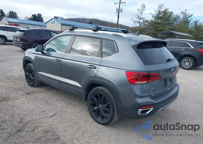 3VVPX7B29NM082754: 43860707