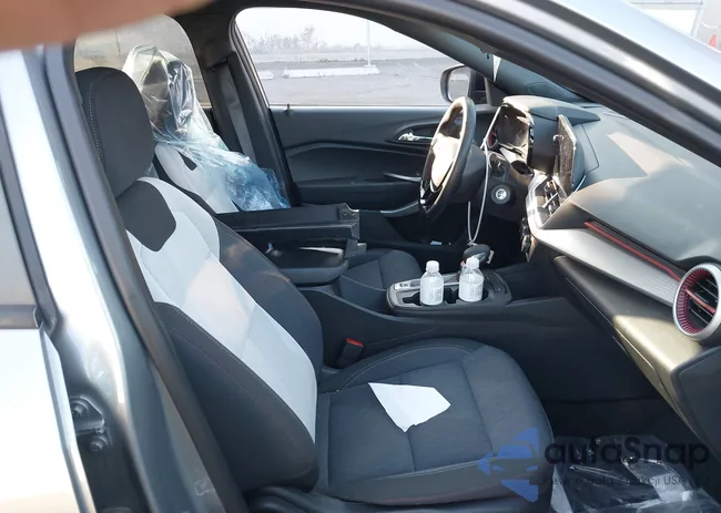 KL77LGE2XRC057727: 43860785