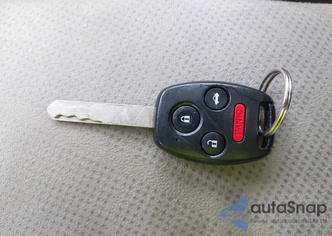 2HGFB2F83CH521065: 43861917