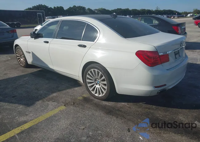 WBAKB83589CY57488: 43861981