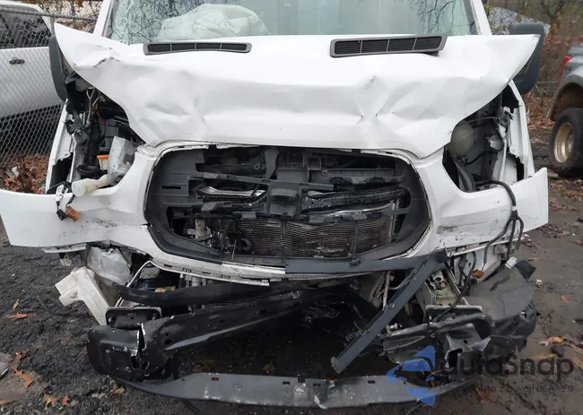 1FTYR2CM6HKA04928: 43861983