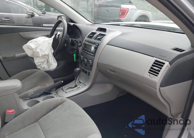 2T1BU4EE5CC861919: 43862087