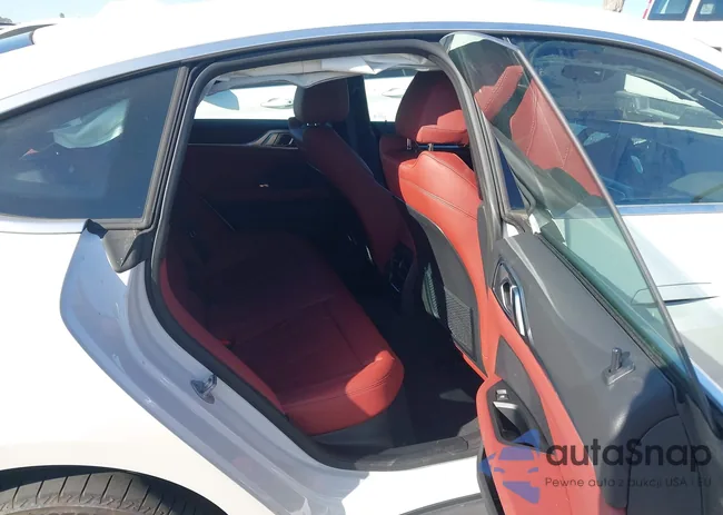 WBY43AW09RFT34865: 43862197