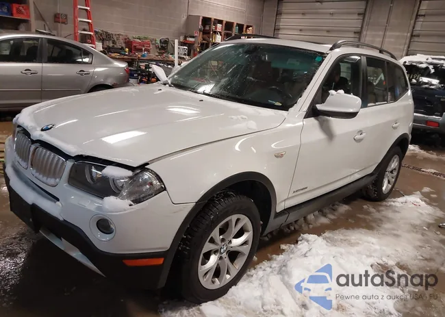 WBXPC9C40AWJ32301: 43861576