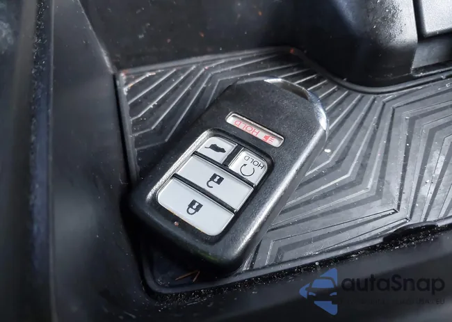 2HKRW2H5XJH687008: 43861843