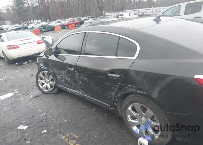 1G4GD5E38CF136635: 43861850