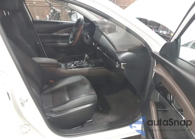 3MVDMBDL5MM306571: 43861873