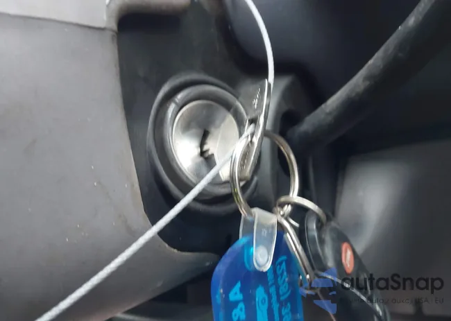 2B4GP44G9YR726902: 43862969