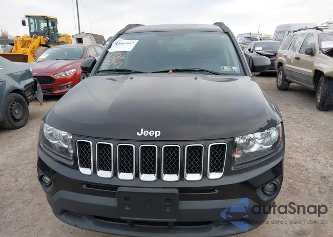 1C4NJDBB8FD303845: 43863047