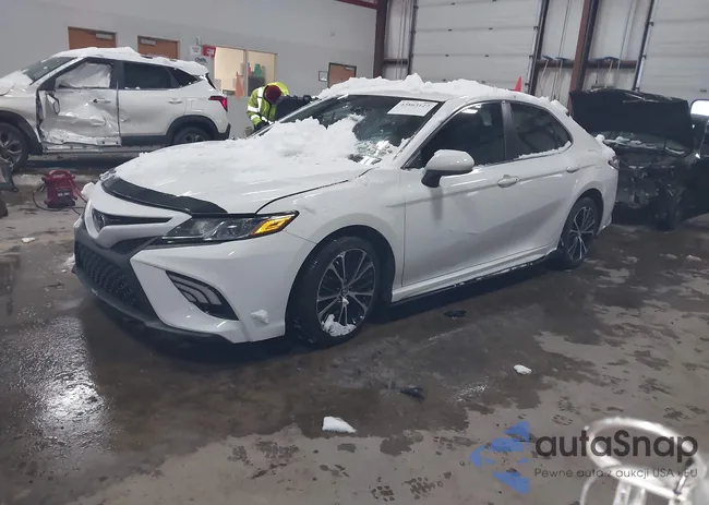 4T1B11HK3JU558030: 43863127