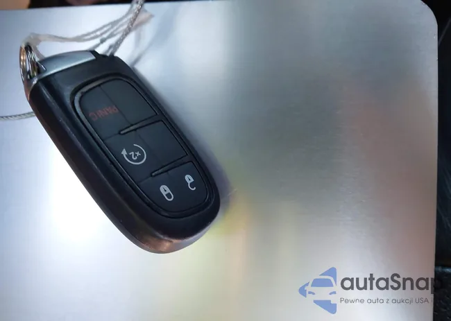 1C4PJMMX8MD124395: 43863274