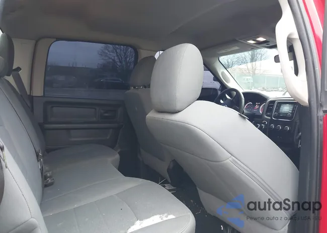 1C6RR6KG2JS263131: 43863326