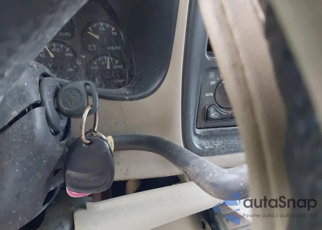 1GNEC13Z72J343096: 43863473