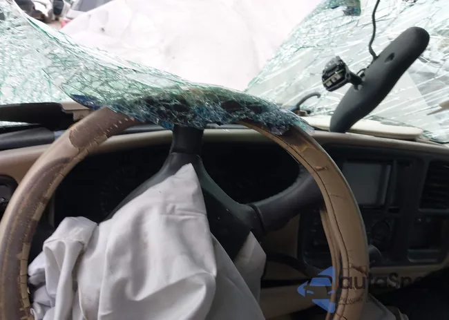 1GNEC13Z72J343096: 43863473