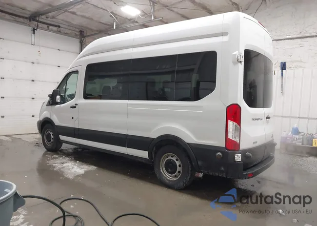 1FBAX2XG2HKB28047: 43862540