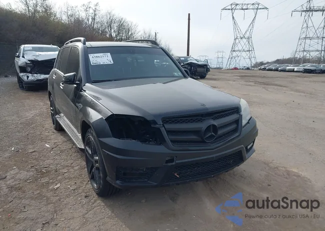 WDCGG8HB9CF856486: 43862572