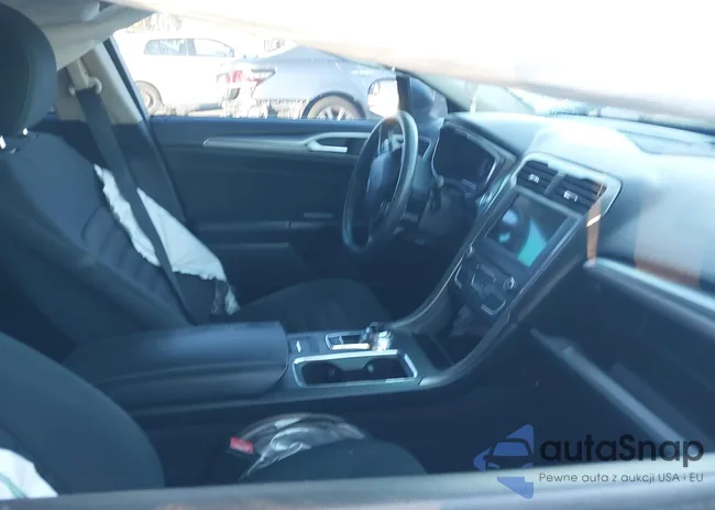 3FA6P0H77HR271453: 43862807