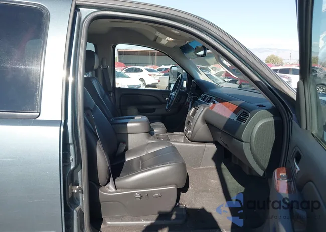 1GT121C83BF249625: 43863904