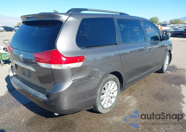 5TDYK3DC2CS256726: 43863939