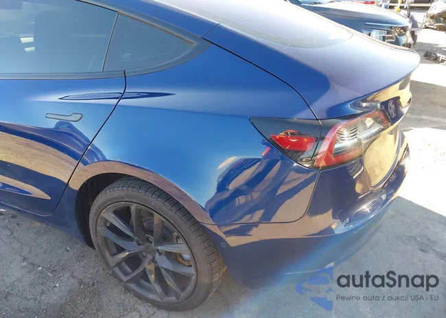 5YJ3E1EA3JF015598: 43864240