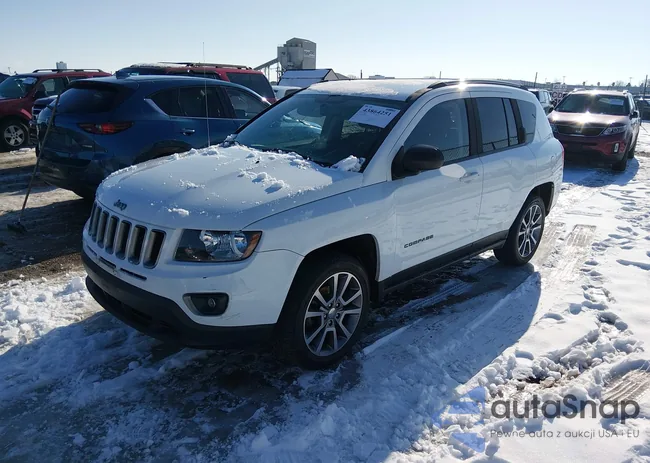 1C4NJCBA2GD803907: 43864251