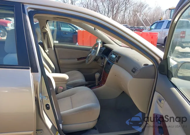 1NXBR30E98Z950319: 43864474