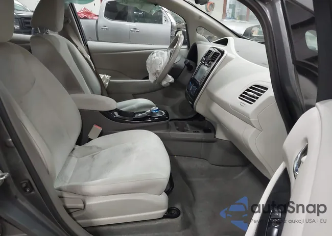 1N4AZ0CP9EC338706: 43863530