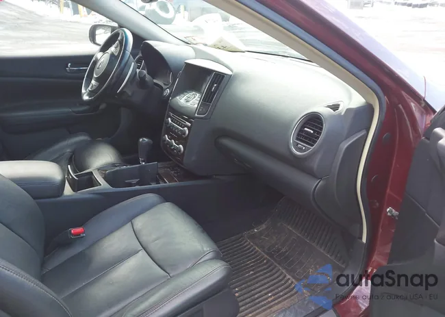 1N4AA5AP3AC834621: 43863571